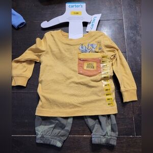 Carters NEW 3-6 month outfit